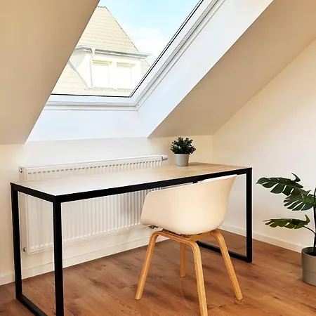 Suite-apartment Zentral In Mit Hohen Decken * 크레펠트