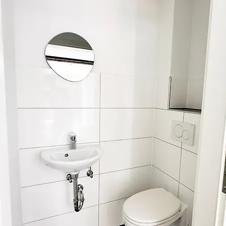 Suite-apartment Zentral In Mit Hohen Decken 아파트 크레펠트