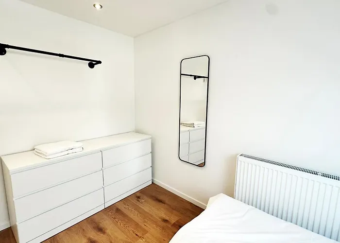 Suite-apartment Zentral In Mit Hohen Decken Krefeld